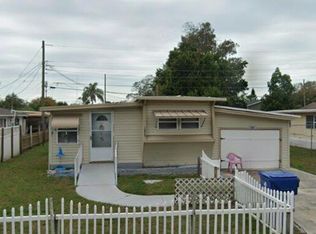 1829 Mary Ln, Holiday, FL 34690