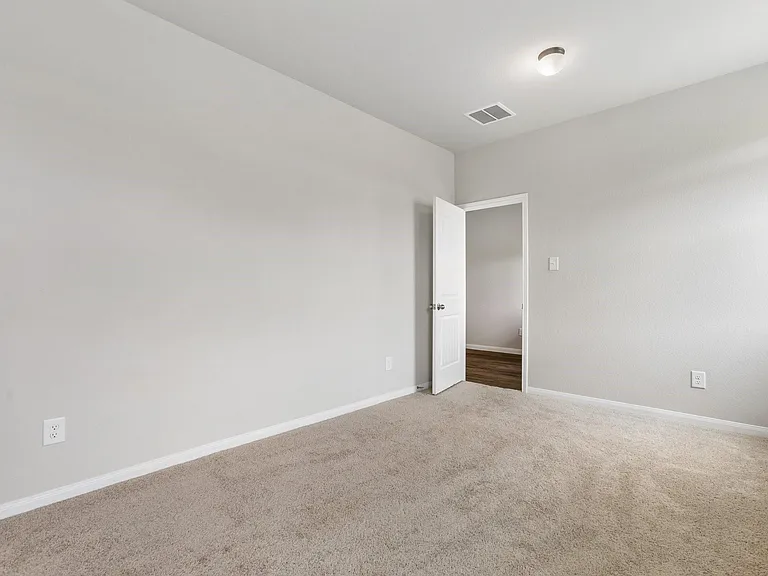 2519 Moapa Dr — Photo 13