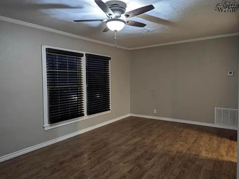 3208 Avenue Q — Photo 11