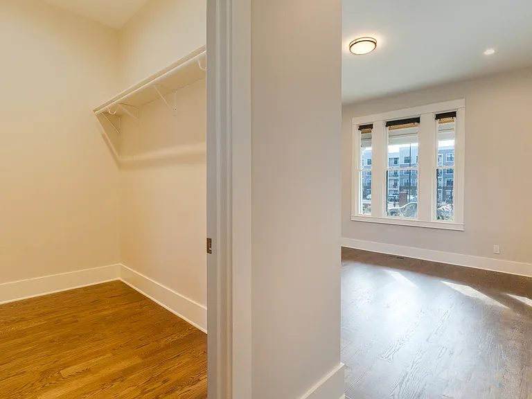 1544 Court Ave #2 — Photo 7