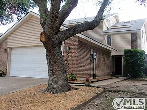 Welcome to your Gorgeous NEW HOME!