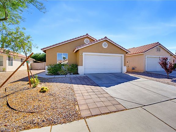 2nd image of 633 Roberta Alecia Ave