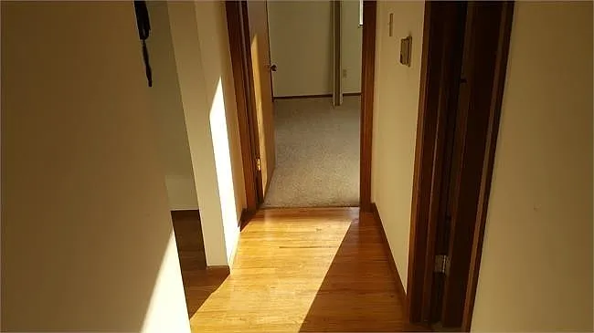 957 Roxwood Ln #C — Photo 8