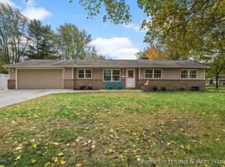 715 W Judd St, Greenville, MI 48838