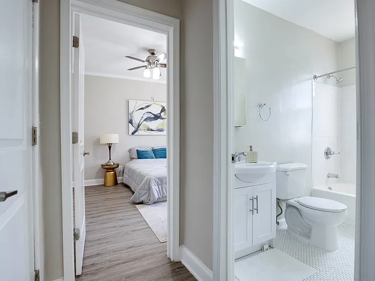 Kew Gardens One Bedroom Apartment Bedroom and Bathroom