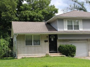6545 Floyd St, Overland Park, KS 66202