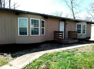 27 Paulina Dr, Hannibal, MO 63401