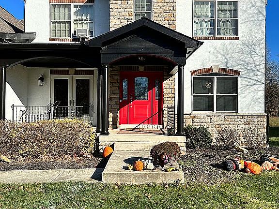 2nd image of 1391 Lockwood Ct
