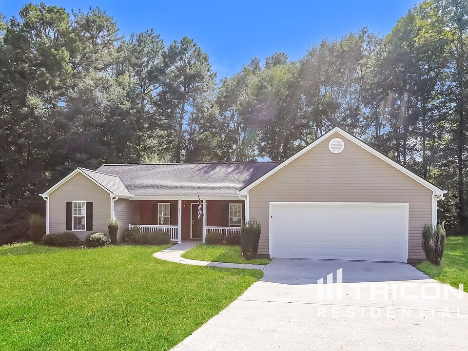 1st image of 724 White Oak Dr