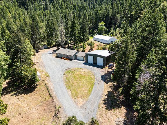 2nd image of 2573 Reeves Creek Rd