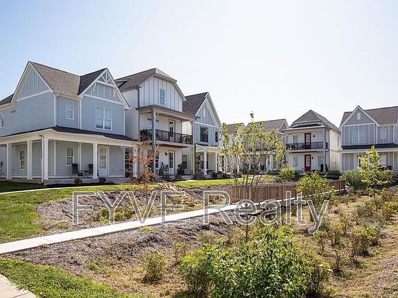 2nd image of 735 Cottage Park Dr