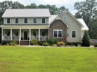 1233 Post Oak Rd, Belvidere, TN 37306