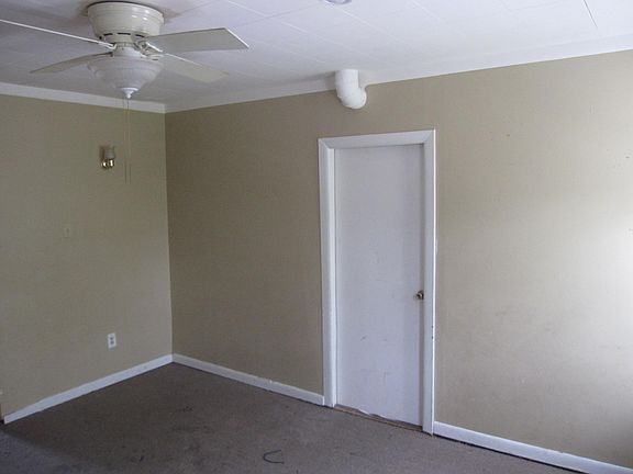 4th image of 1313 N 11th St #B