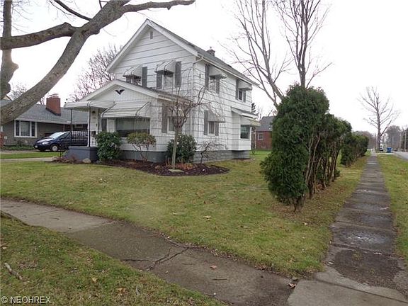 2nd image of 136 Fenton Ave