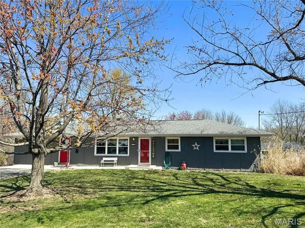 1128 Boschert Dr, Saint Charles, MO 63304