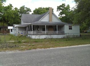 702 NW 3rd St, Carrabelle, FL 32322