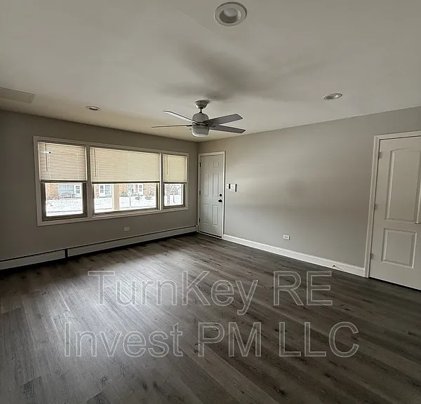 14421 S Ravinia Ave — Photo 3