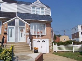 10932 Modena Pl, Philadelphia, PA 19154