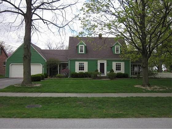 2nd image of 602 Hickory St