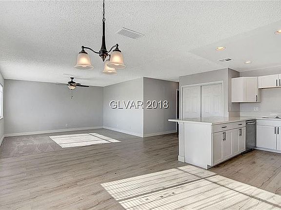 3rd image of 1116 Blankenship Ave