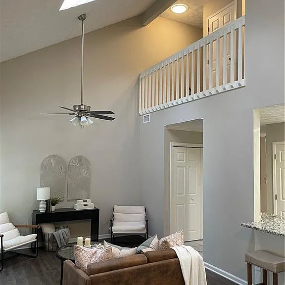1068 Travelers Trl NW — Photo 9