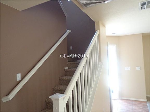 4th image of 8100 Finch Feather St #0