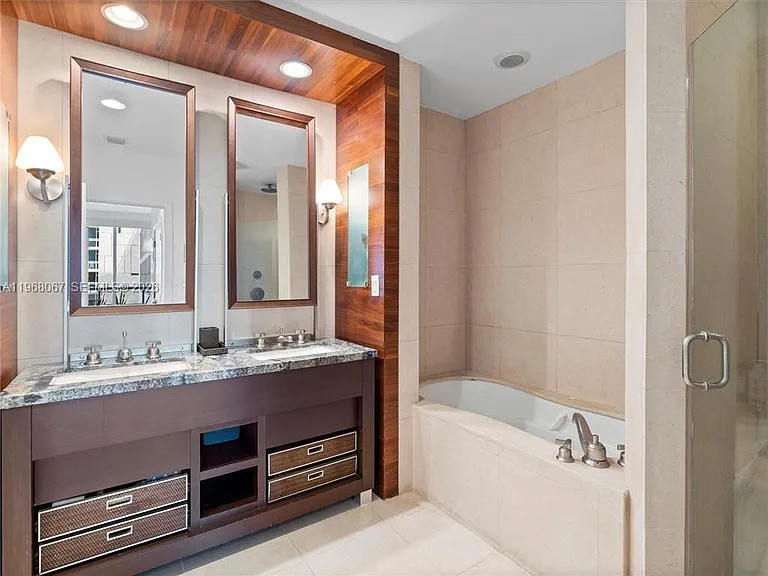 6799 Collins Ave #301 — Photo 18