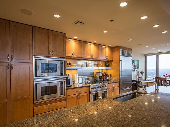 4th image of 56 Campau Cir NW