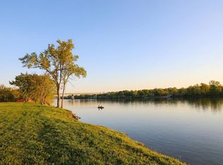 1102 Riverbank Rdg, Chattanooga, TN 37415