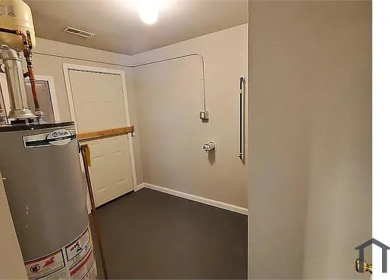 10313 Duke Dr — Photo 12