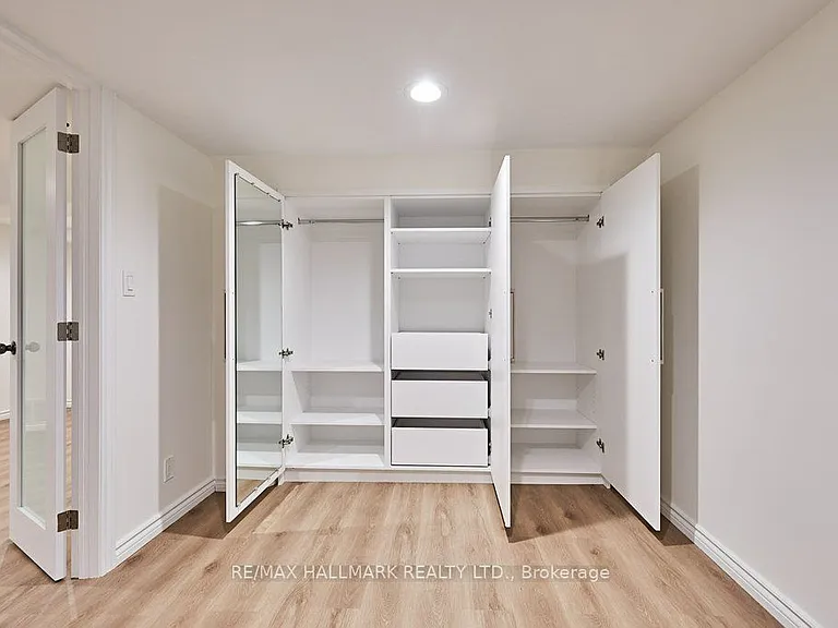 181 Ferris Rd #BASEMENT — Photo 7