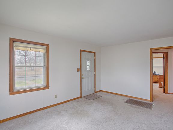 4th image of 1517 Sandra Dr