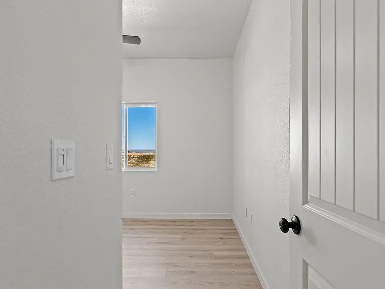 10096 Glen Rd — Photo 33