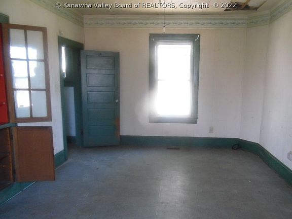 5th image of 1515 Grosscup Ave