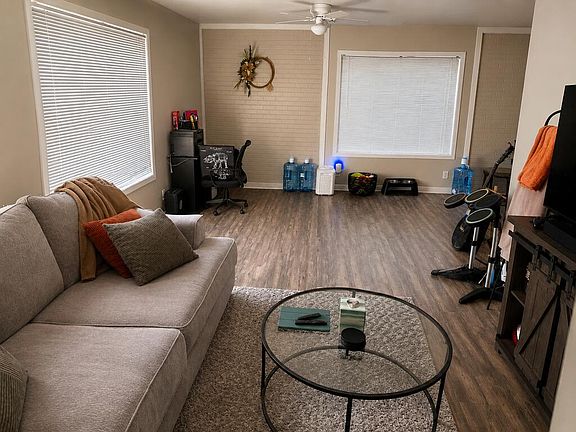 5th image of 4303 W Dengar Ave