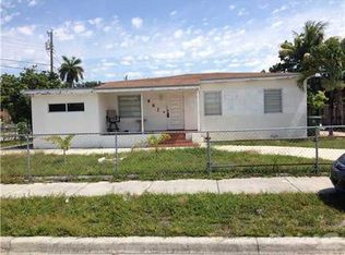 851 SE 10th St, Hialeah, FL 33010