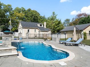 126 Locust Ave, Howell, NJ 07731