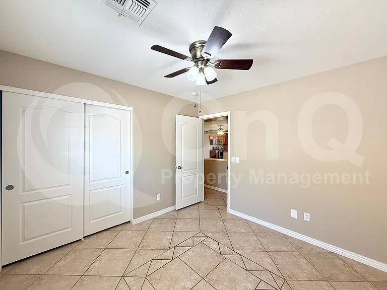 3553 E Trigger Way — Photo 13