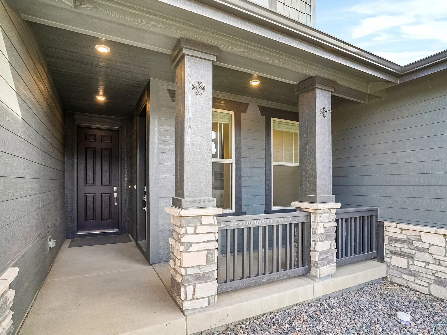 1 bed, 1400 sqft, $2,299 — Photo 4