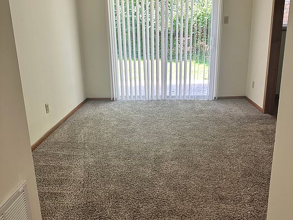2nd image of 804 Teaberry Ln #1