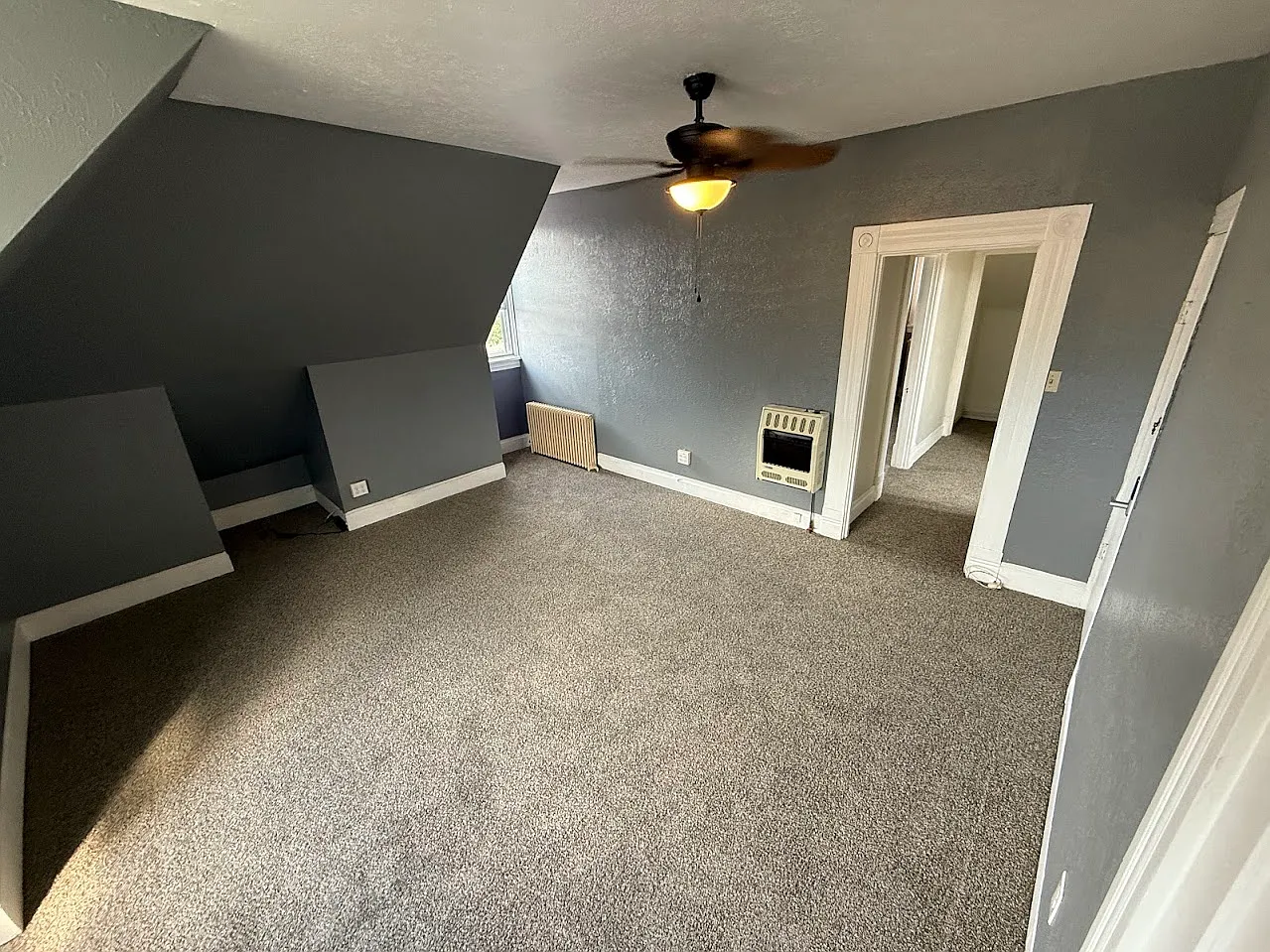 3859 Brownsville Rd — Photo 3
