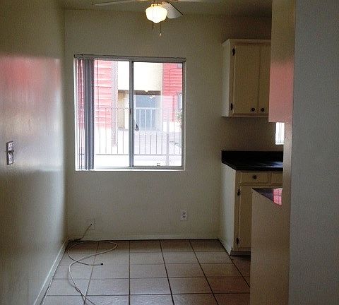 4th image of 530 Venice Way APT 9