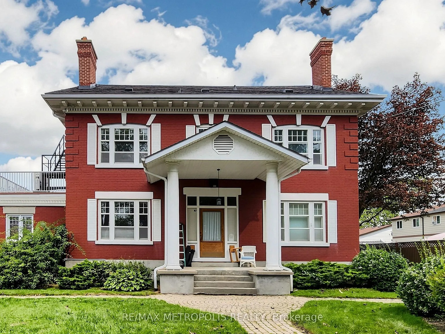 2 bed, $1,790 — Photo 4