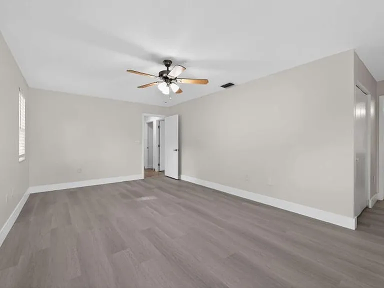 1329 SW 151st Way — Photo 5