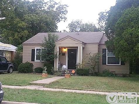 1st image of 3804 Calmont Ave