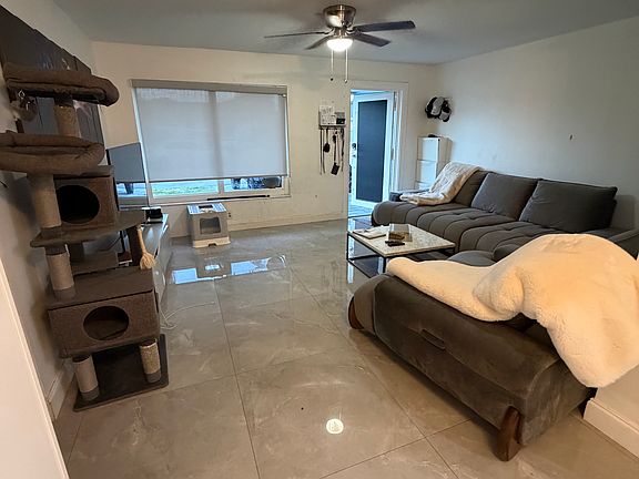 5th image of 7303 NW 57th Dr