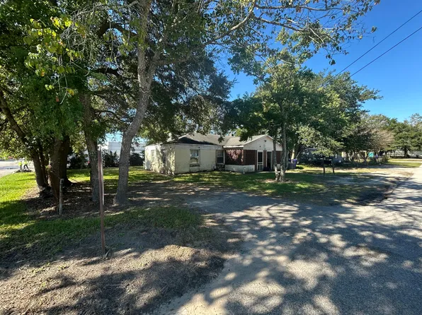 3313 Goldenrod St, North Charleston, SC 29405
