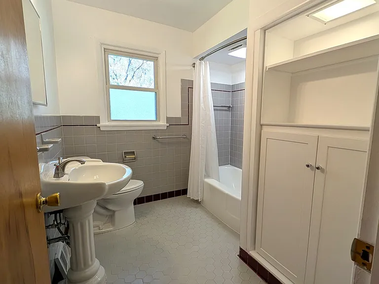 755 Oakmere Pl — Photo 12