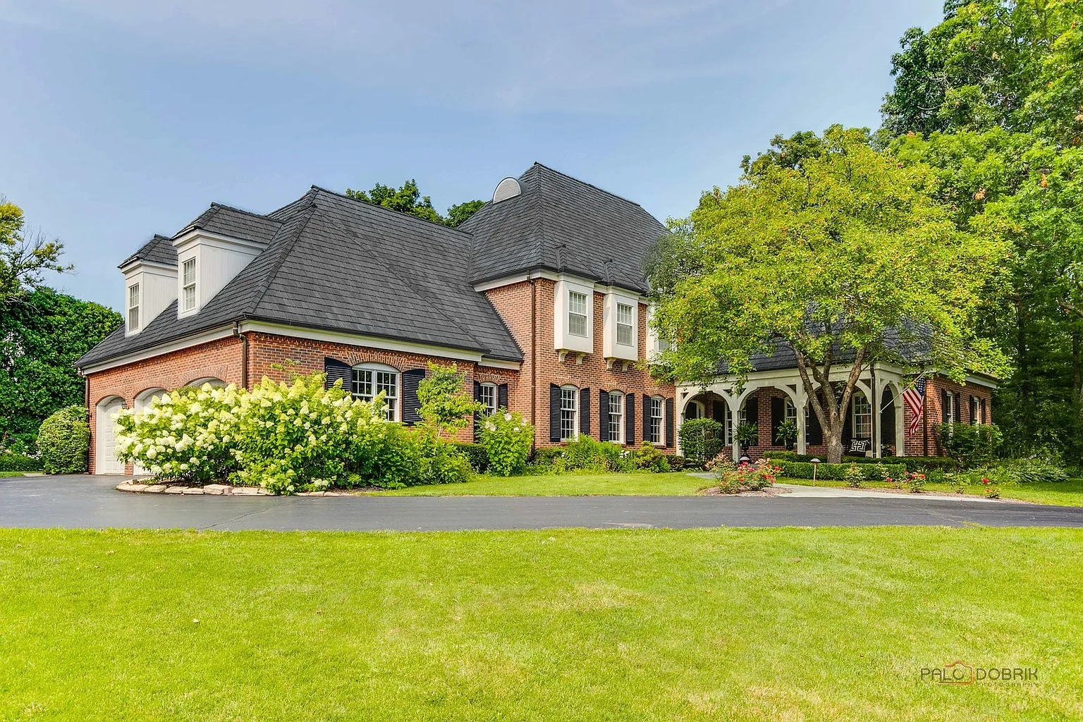 1010 Ashley Rd photo 1
