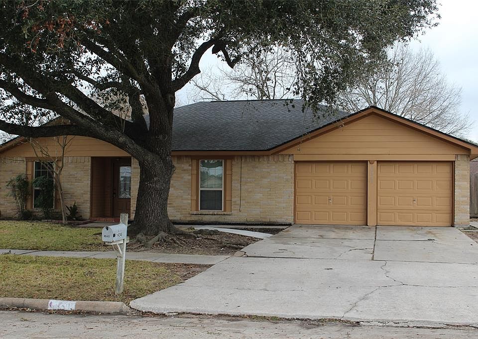 1st image of 14246 Cornelia Dr